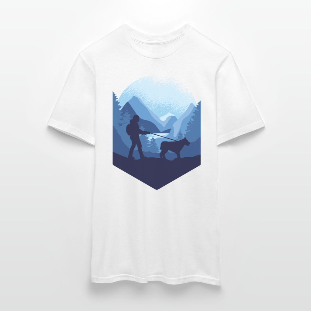 Männer T-Shirt "Mann mit Hund in den Bergen" - Weiß