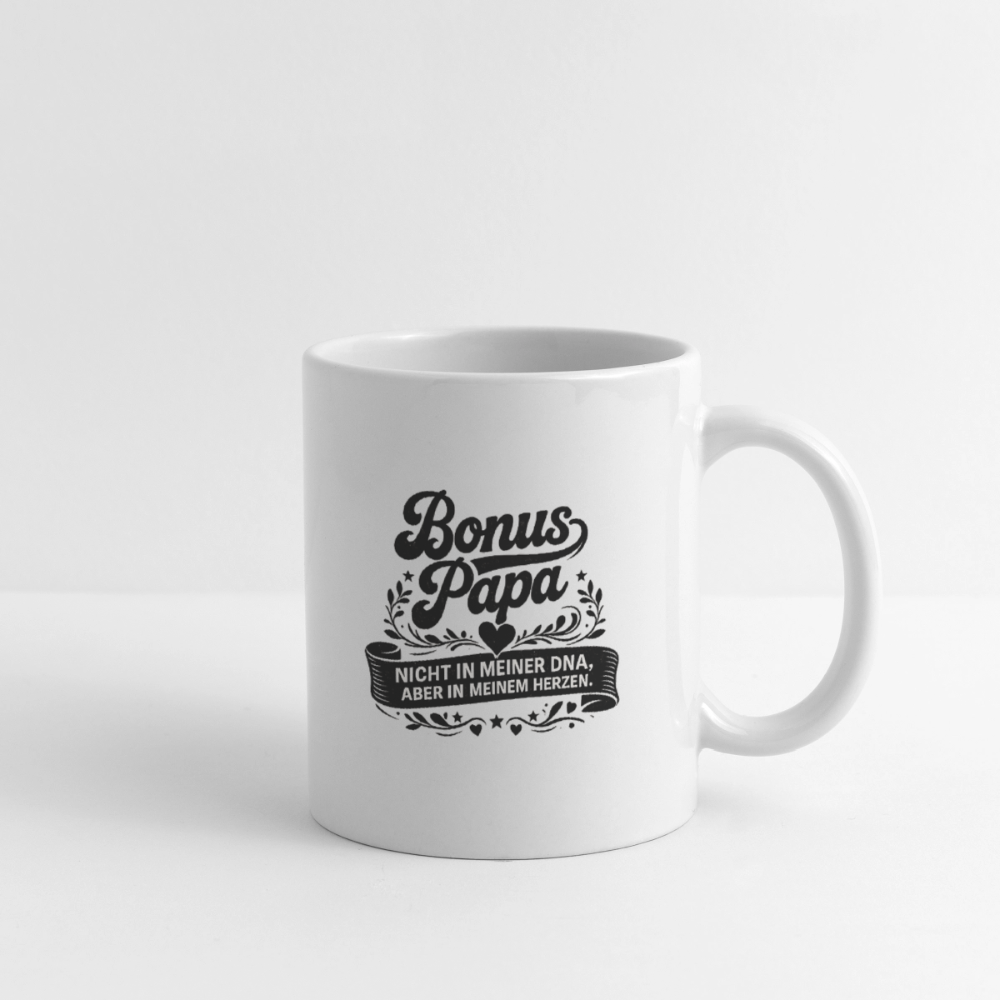Tasse "Bonus Papa - nicht in meiner DNA, aber in meinem Herzen" - Weiß