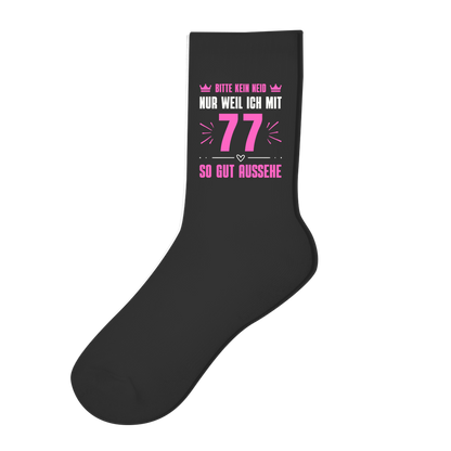 Socken "Bitte kein Neid, nur weil ich mit 77" (Pinkes Motiv)