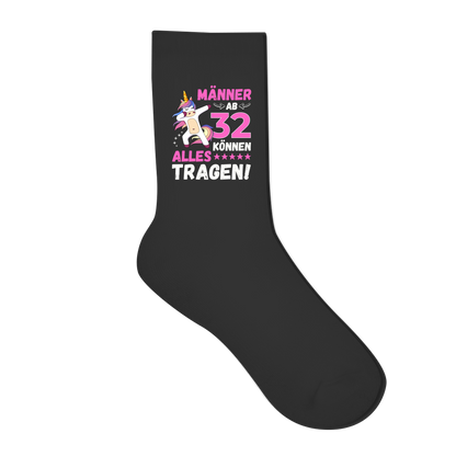 Socken "Männer ab 32 können alles tragen"