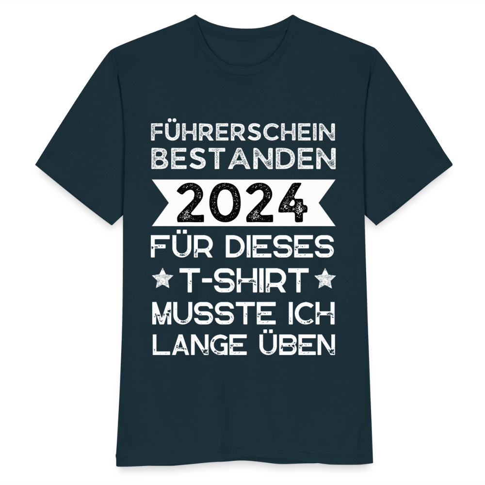 Männer T-Shirt "Führerschein bestanden 2024 (lange warten)" - Navy