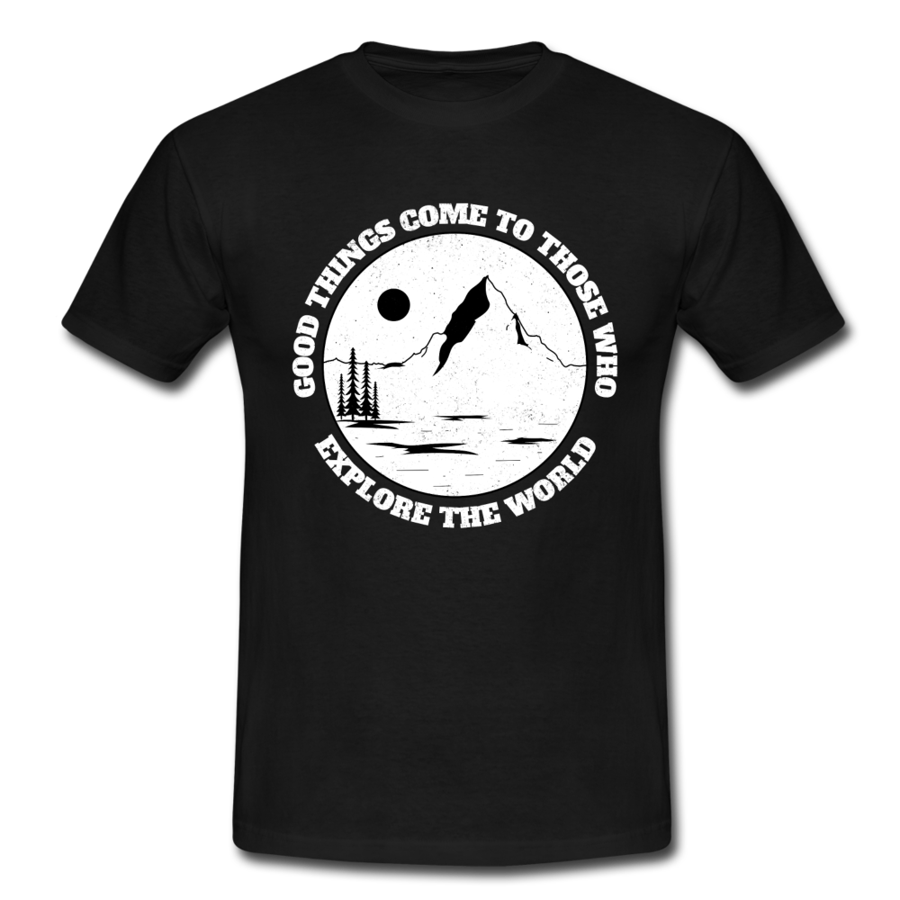 Männer T-Shirt "Good things come to those who explore the world" - Schwarz