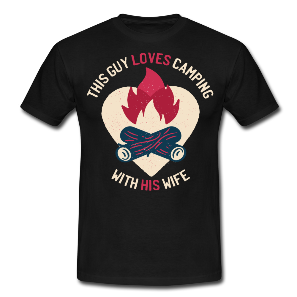 Männer T-Shirt "This guy loves camping with his wife" - Schwarz